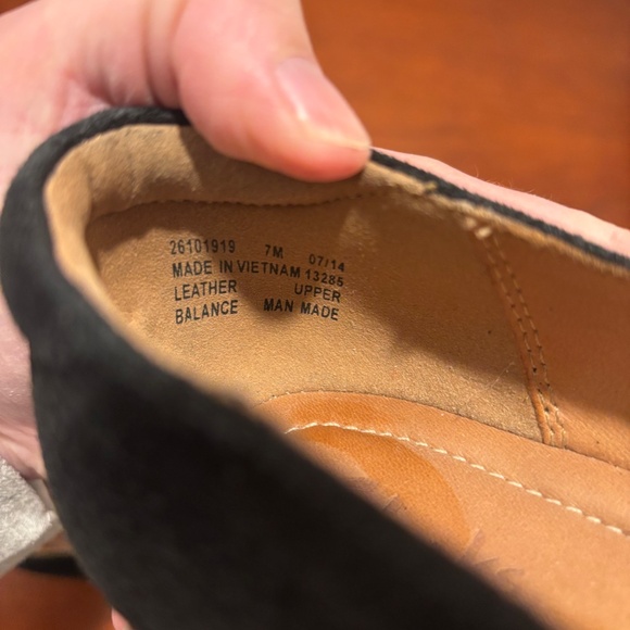 Clarks Women's Brigita Glory Suede Pumps in Black Size 7 - Picture 9 of 10